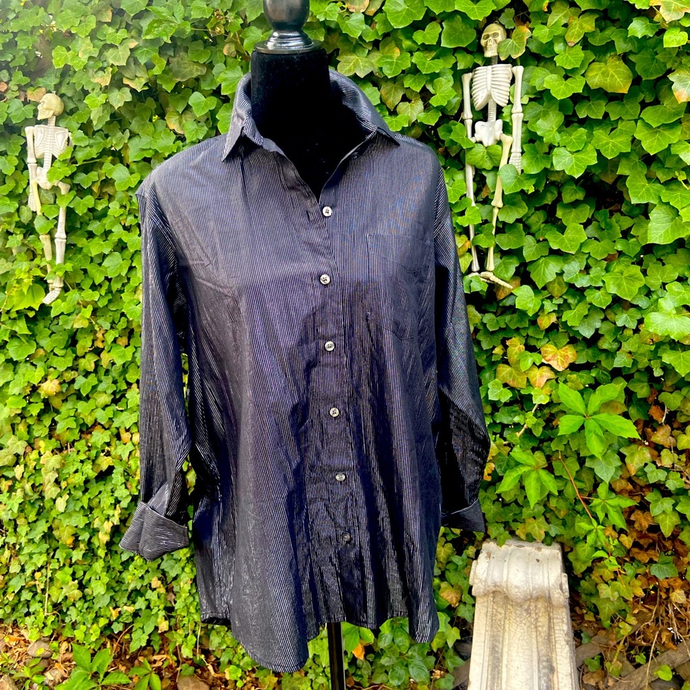 Gap “The Big Shirt” size xs black with metallic stripes